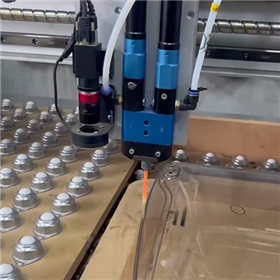 汽車(chē)零部件點(diǎn)膠